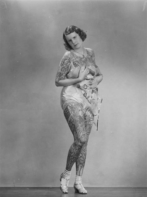 tattoo venus|15 Amazing Vintage Photos of Betty Broadbent, the .